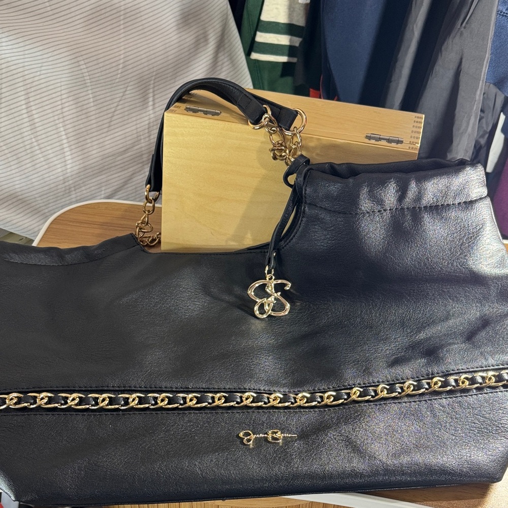 Jessica Simpson black tote